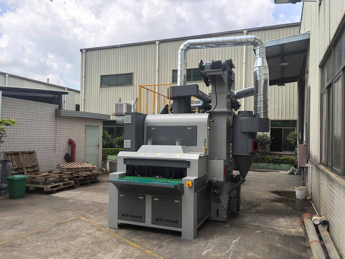 深圳百超機械生產的輸送式自動噴砂機實拍圖片 深圳百超機械生產的輸送式自動噴砂機實拍圖片