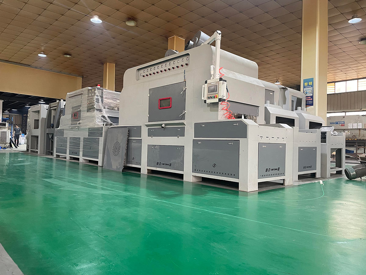 深圳百超機械設備有限公司生產車間實拍圖片