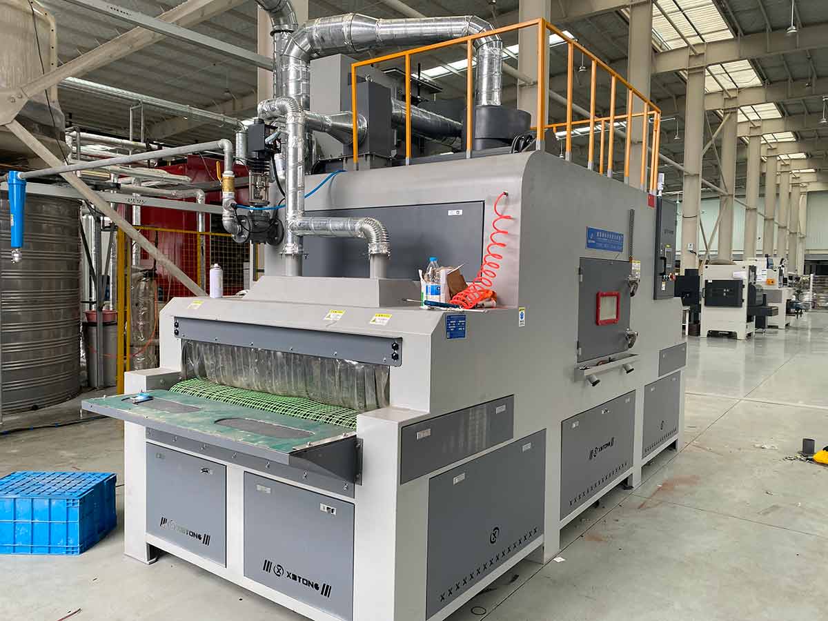 深圳百超機械輸送式自動噴砂機設備 深圳百超機械輸送式自動噴砂機設備